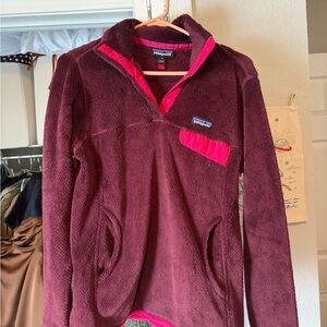 Patagonia Women's Re-Tool Snap-T Fleece Pullover Burgundy w/ Magenta - Medium